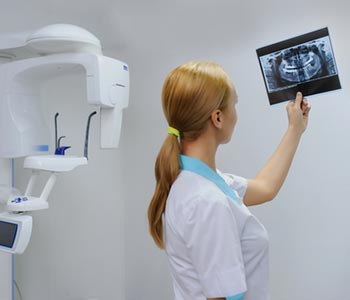 What is a dental CT scan in Beverly Hills area